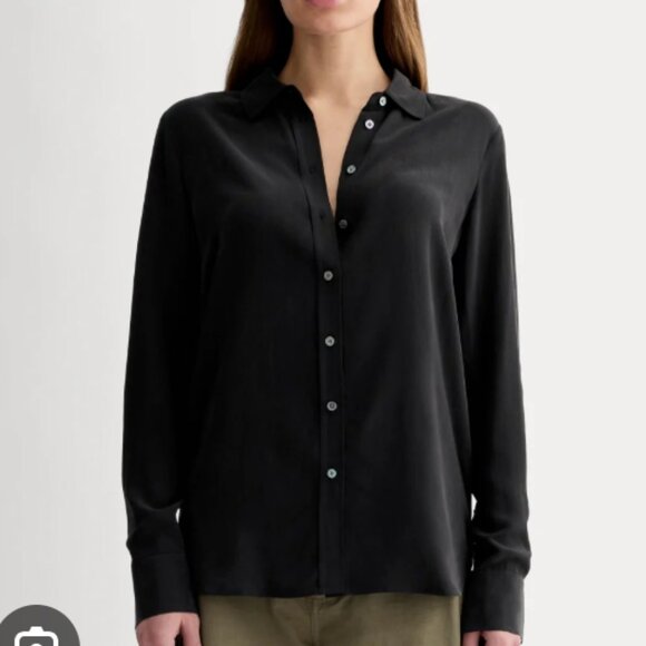 Everlane Tops - Everlane The Must Have Shirt In Washable Silk Women's 6